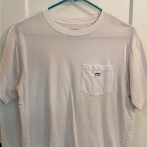 White southern tide pocket t-shirt, small!